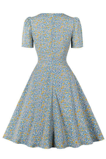 Vestido de balanço estampado floral dos anos 50
